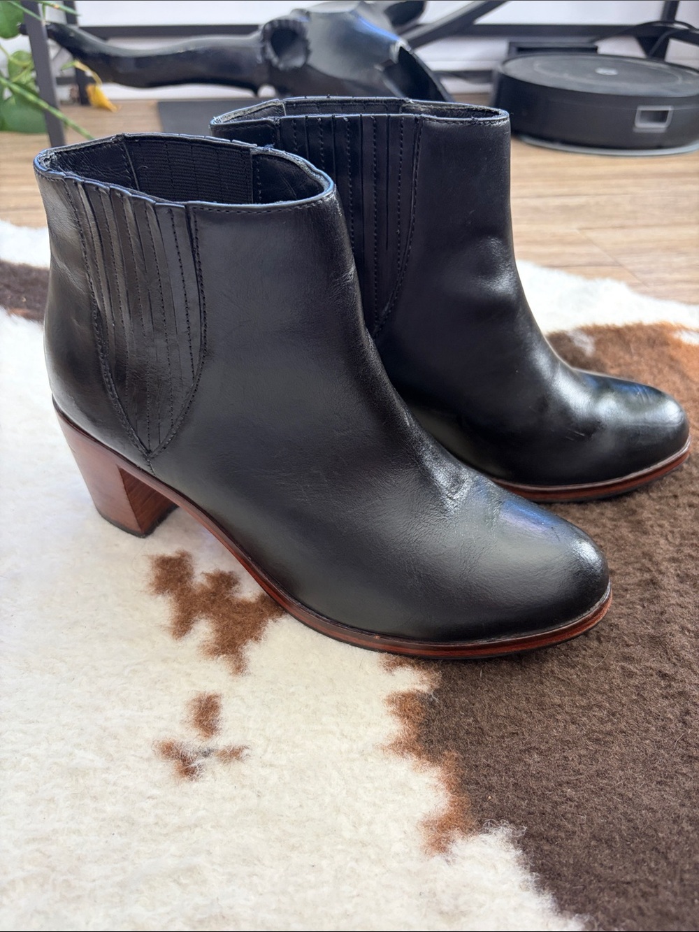 Wolverine 1000 mile Black Leather Ankle Booties with Brown Stacked Heel